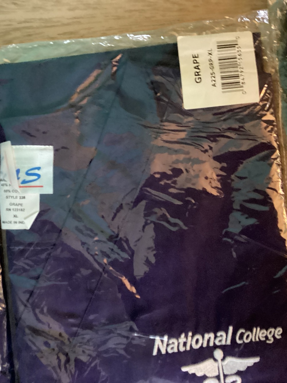 Scrub Set (2 Tops, 1 Pants) Size XL New Sealed in Package - Picture 3 of 8